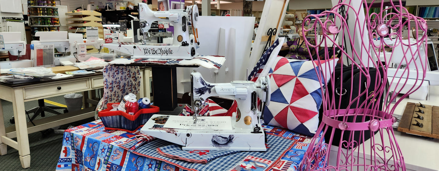 Singer Featherweight 221 Custom US Marine