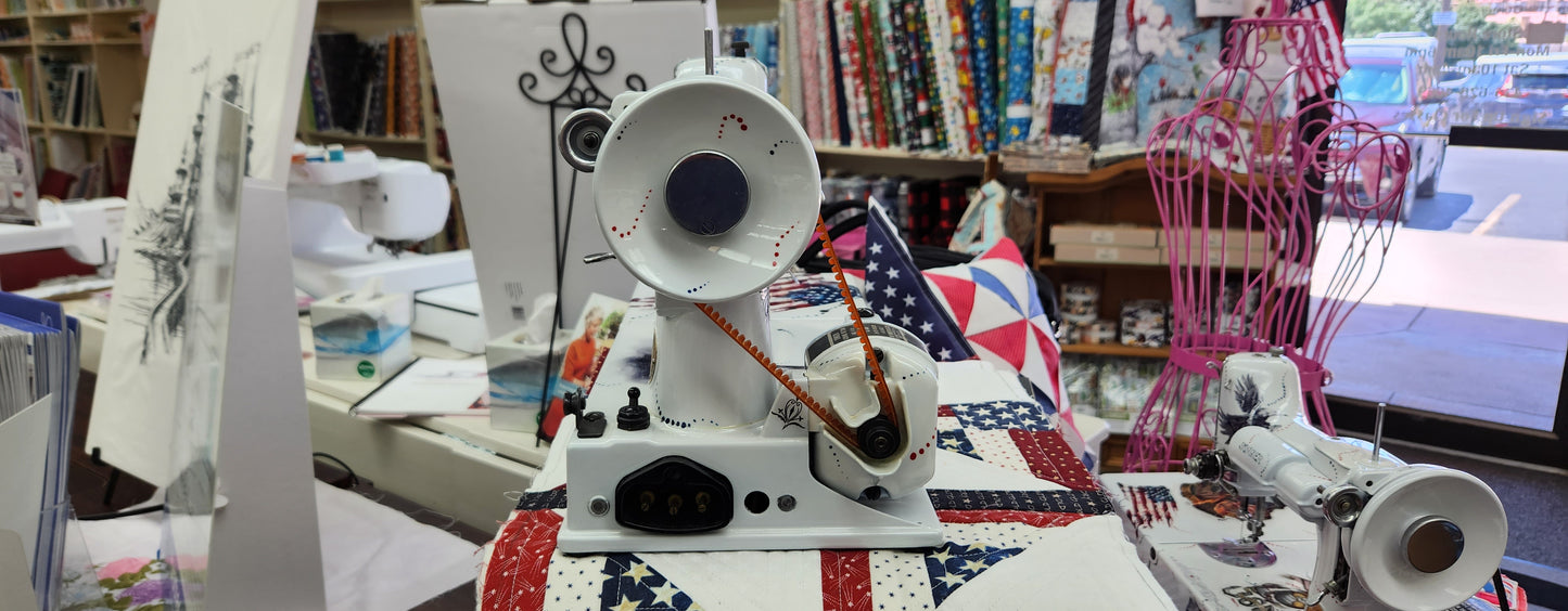 Singer Featherweight 221 Custom US Marine