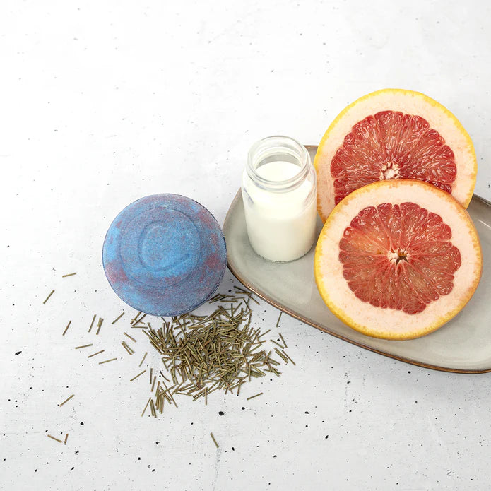 Cosset - Moody Blues Therapy Bath Bomb (Mood Ring - Milk Bath)