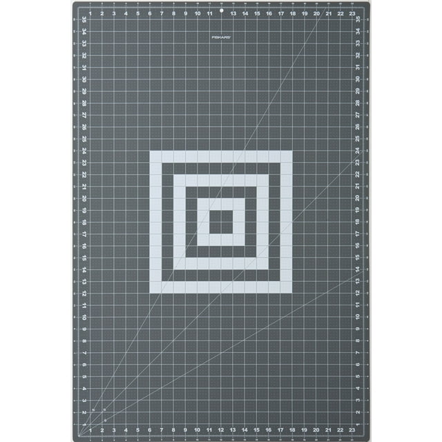Fiskars 24" x 36" Self-Healing Double-Sided Cutting Mat