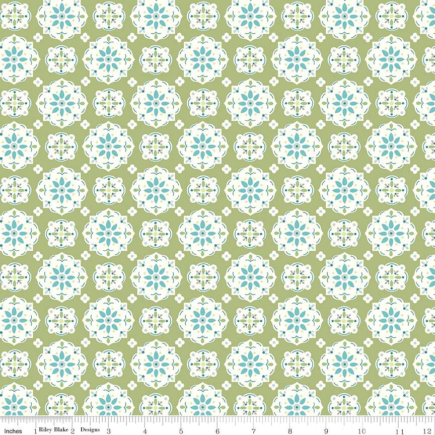 Sarah Jane Lettuce Vintage Bee by Riley Blake - Sold by the 1/4yd