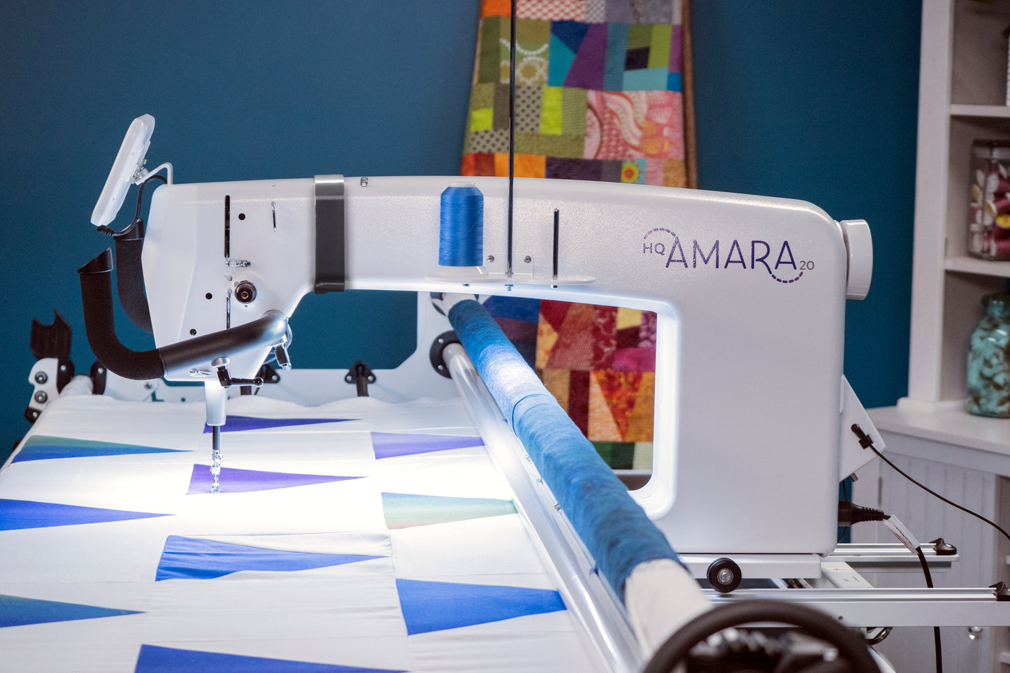 Handi Quilter 20 Amara Longarm Quilting Machine