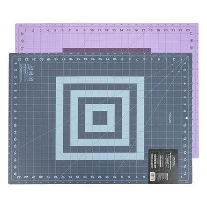 Fiskars 2-Sided Cutting Mat (Blue&Purple)