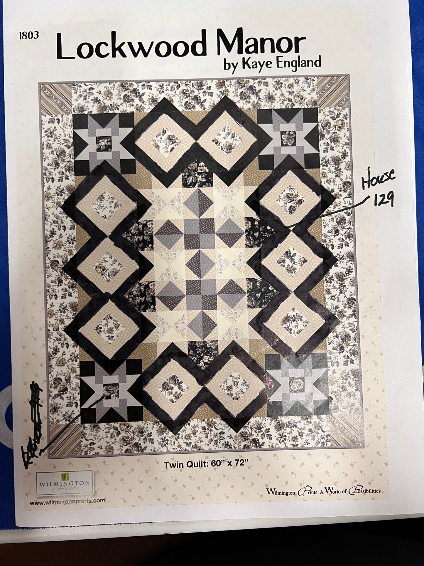 Lockwood Manner Quilt Kit - Wilmington Prints