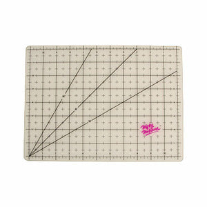 Nifty Notions 8" x 11" Cutting Mat for Small Nifty Notions Lightpad
