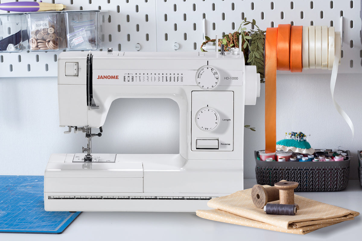 Janome HD-1000
