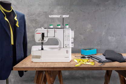 Janome CoverPro 900CPX