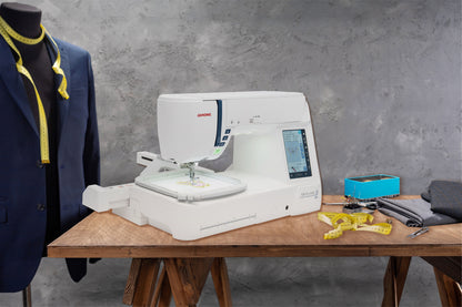 Janome Skyline S9