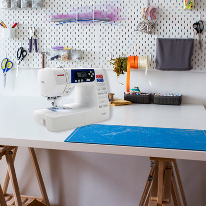Janome 3160QOV