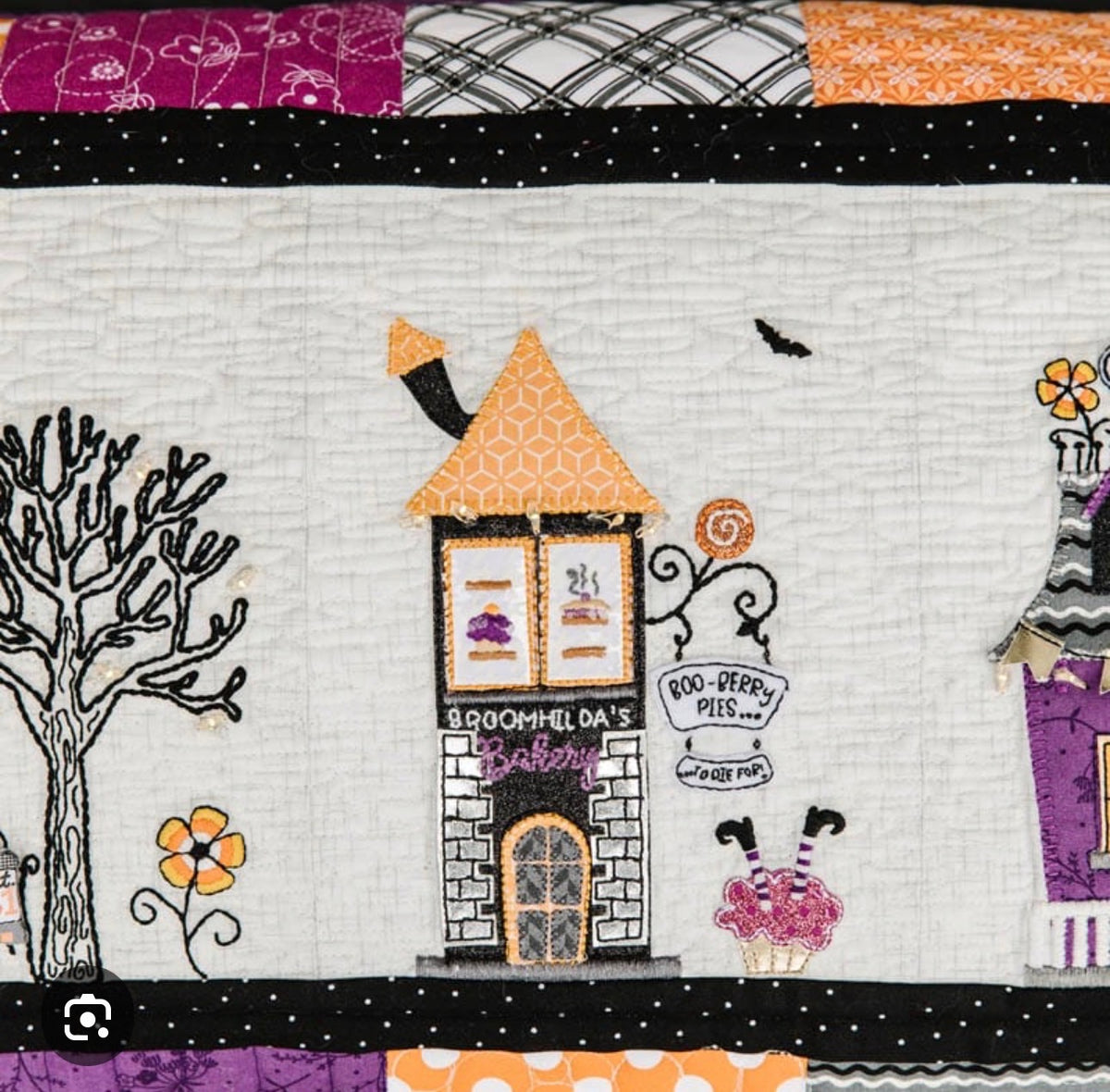 Class: Halloween Bench Pillow - Julie Blake