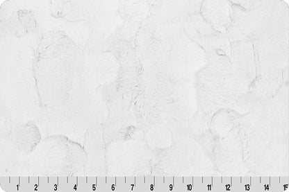 Luxe Cuddle® Hide Snow By: Shannon Fabrics