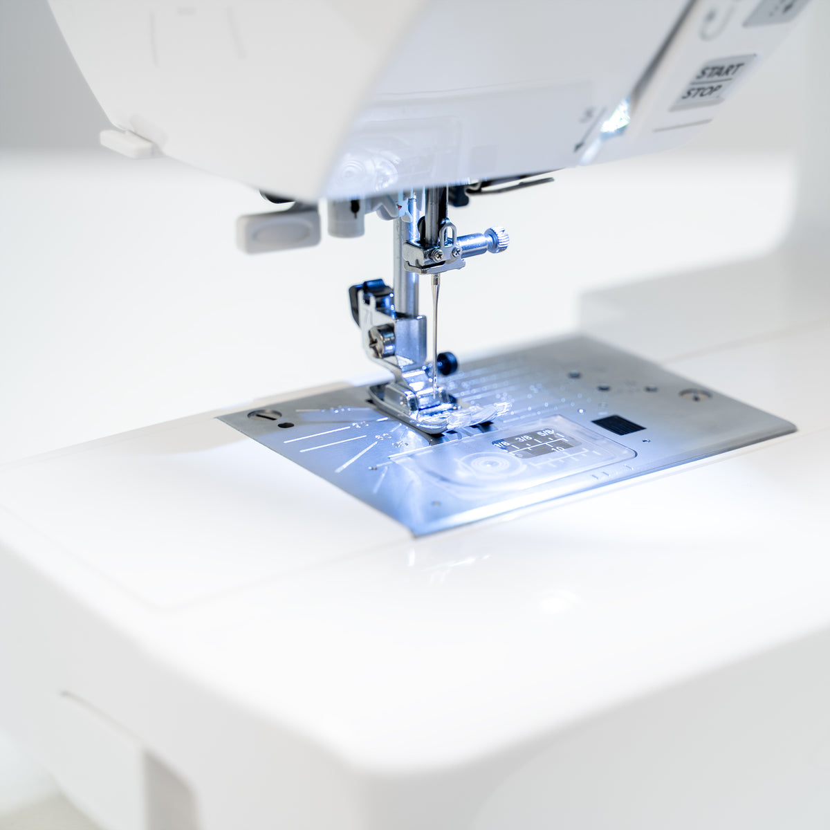 Janome 3160QDC-G