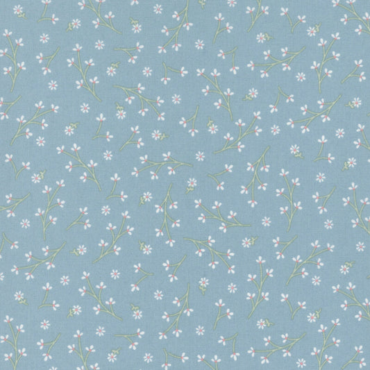 Pretty Petals Blue - Kimberbell Basics / Maywood Studio