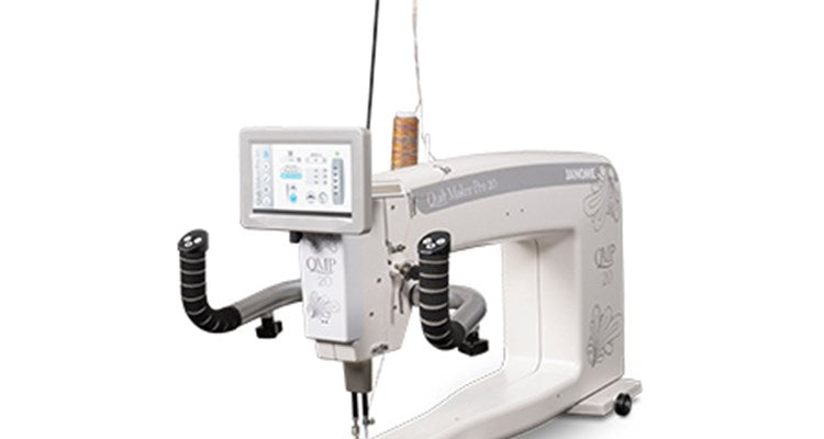 Janome Quilt Maker Pro 20
