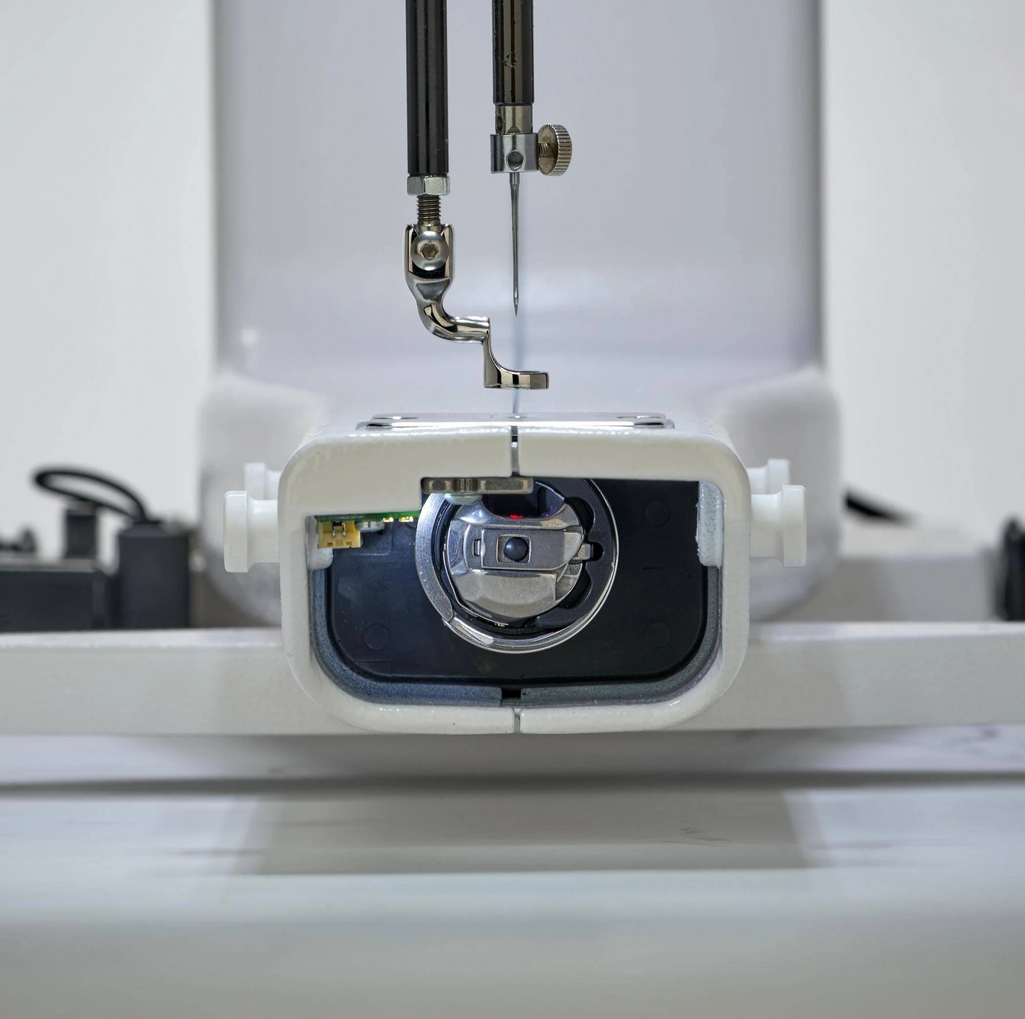 Pro 20 Versa ST bobbin area