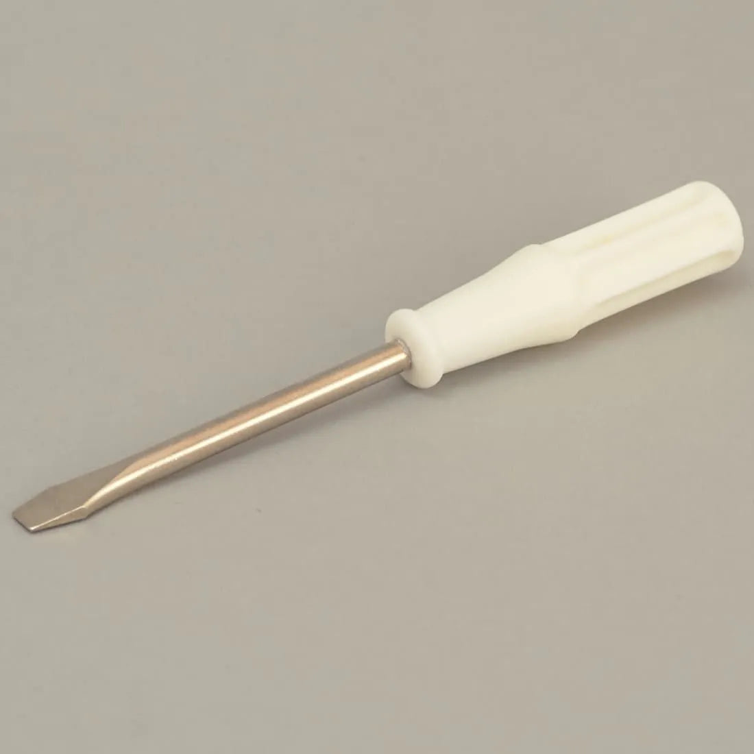 baby lock screw driver