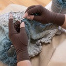 Dritz Crafters Comfort Glove, 1 Pair, Large