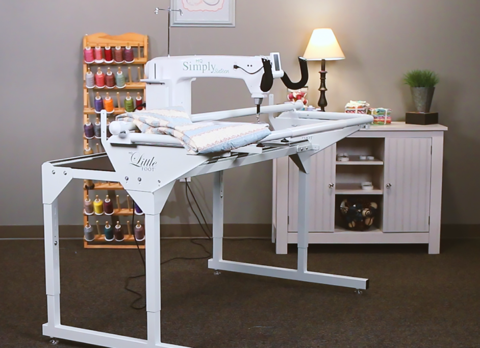 HQ Simply Sixteen Longarm Quilting Machine