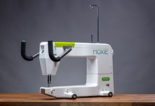 HQ Moxie 15" Longarm Quilting Machine